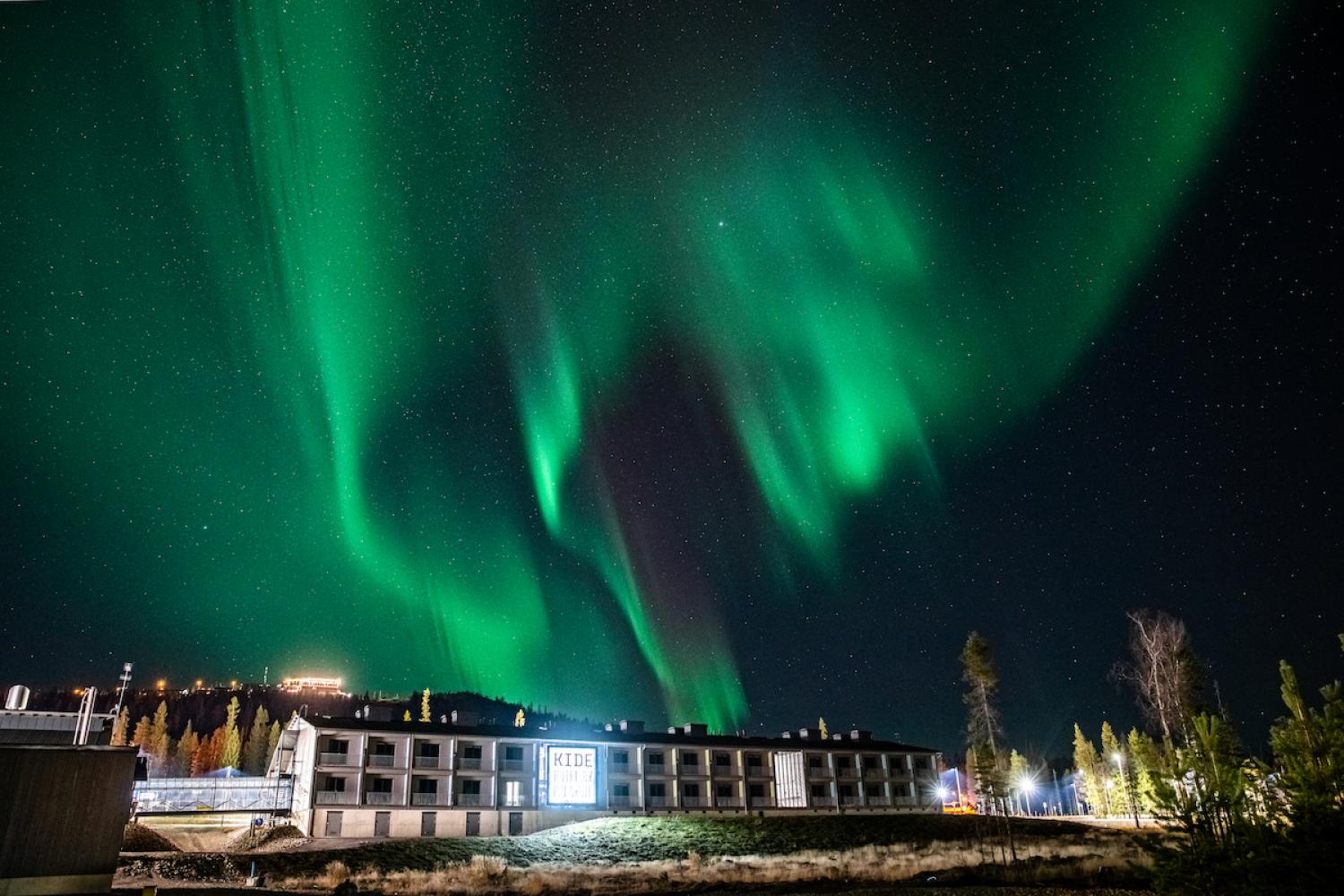 Kide Hotel and northern lights