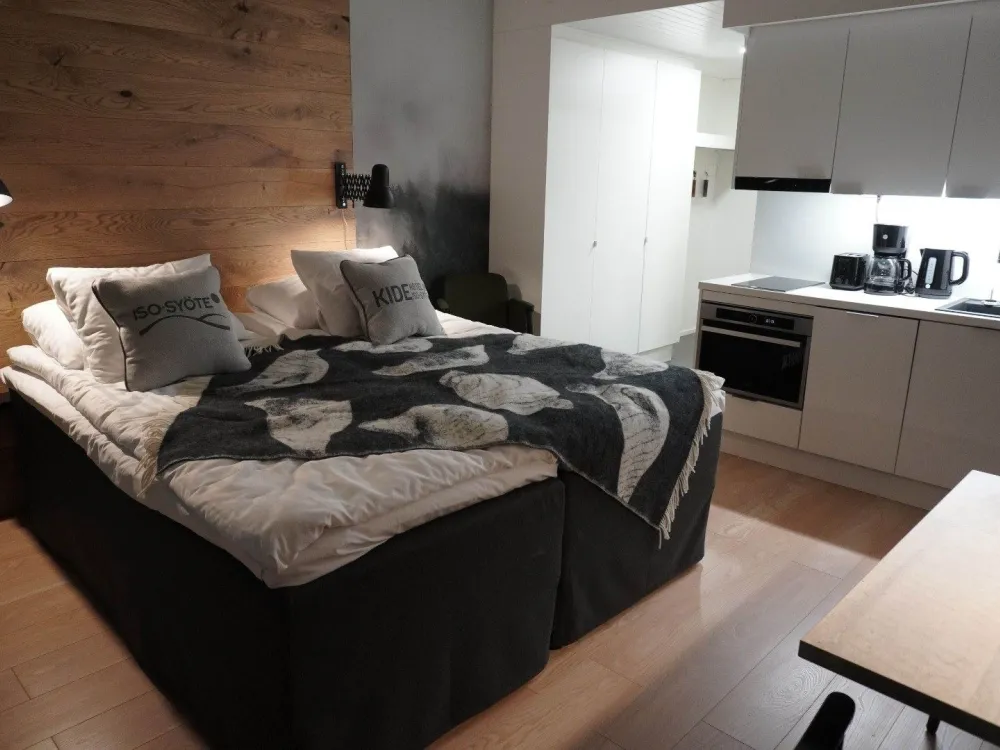 KIDE room
